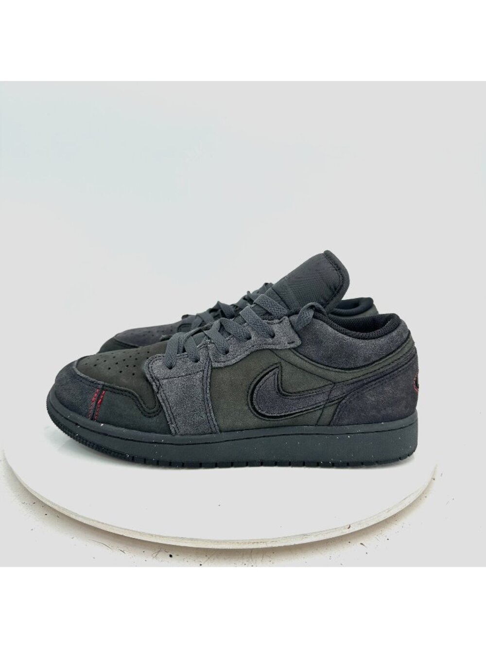 Nike Air Jordan 1 Low Youth Size 6.5Y Women 8 FQ7757-001 Dark Smoke Grey Shoes